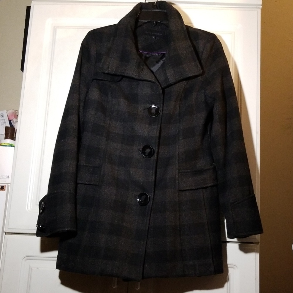 Steve madden plaid button coat